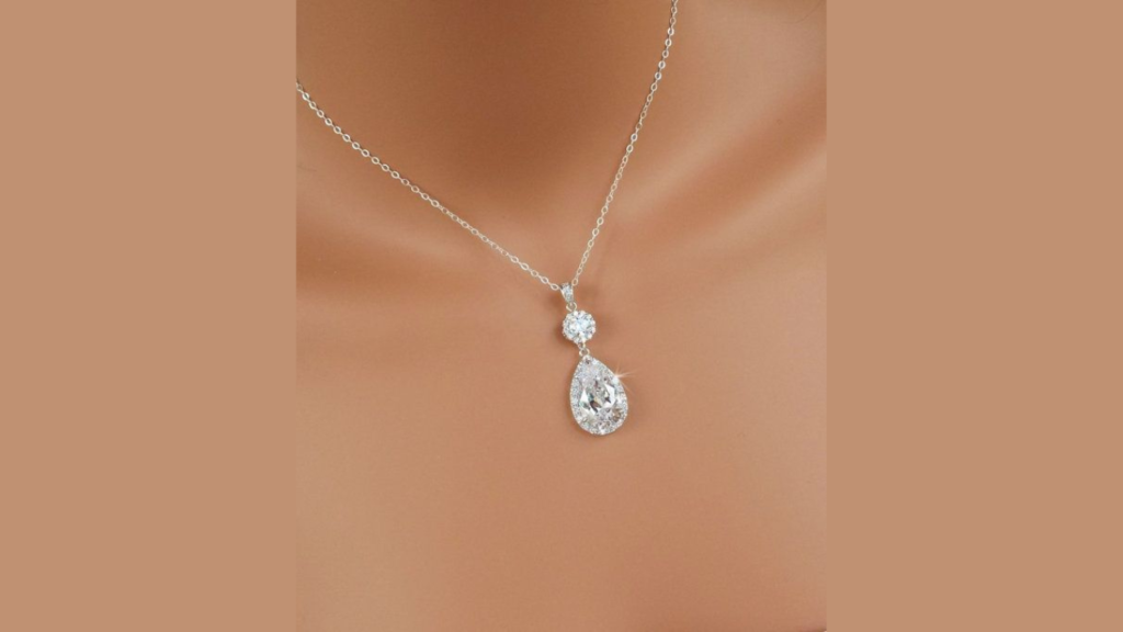 White Gold Pendant 2026