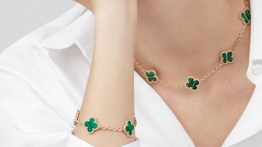 Van Cleef Necklace 2026