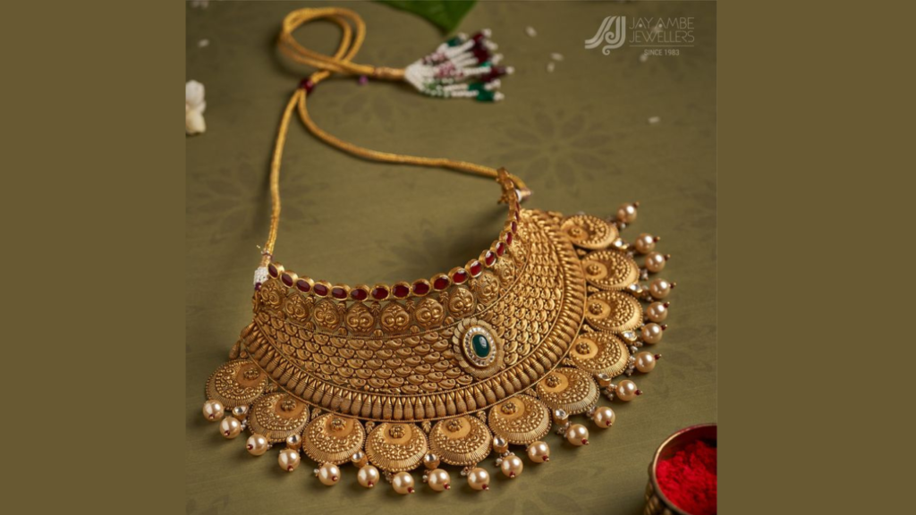 Gold Antique Set 2026 