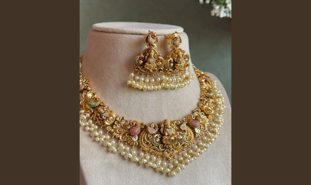 Vintage Gold Jewellery 2026
